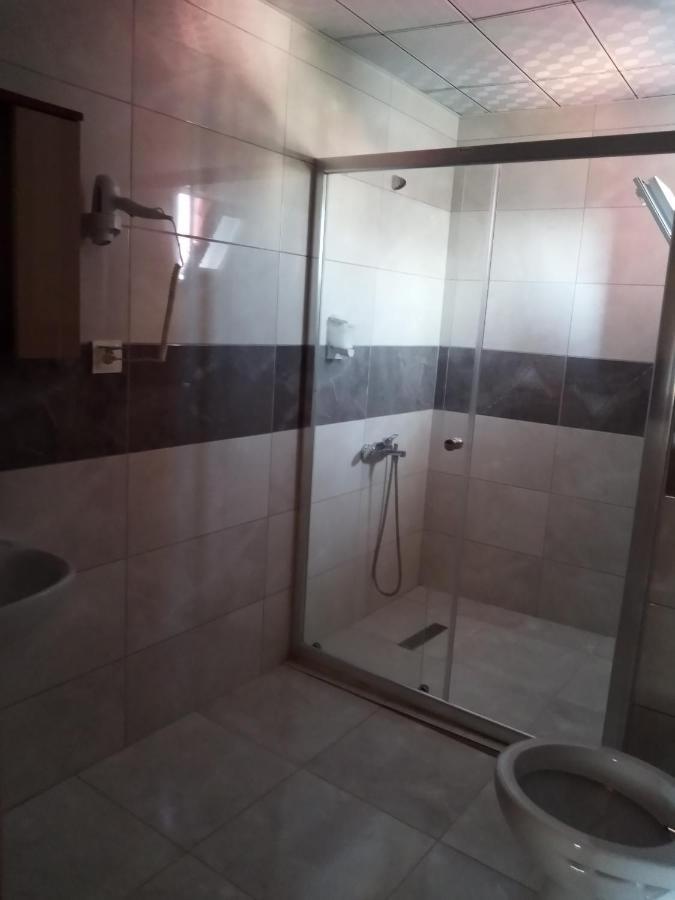 Gueven Hotel Canakkale Exterior photo